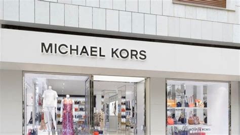 Michael Kors Bari orari di apertura Via Principe Amedeo 66.